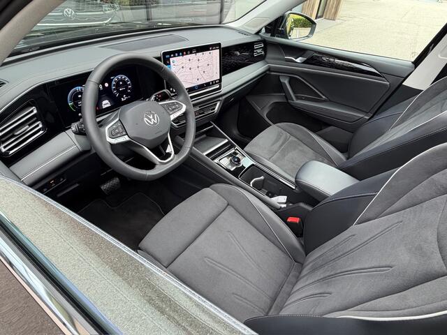 Volkswagen TIGUAN 1.5 eHybrid Elegance 204pk | Trekhaak | 20 Inch | 360 Camera | Panoramadak | Dode hoek | Elek. klep | incl. verlengde garantie