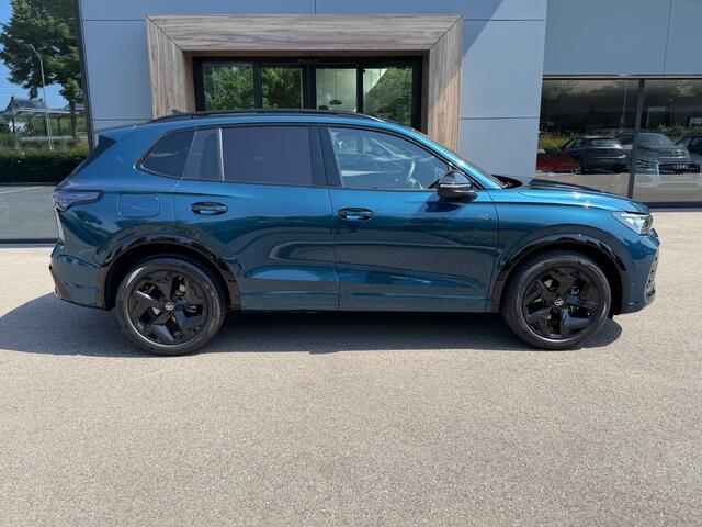 Volkswagen TIGUAN 1.5 eTSI 150pk DSG R-Line | Black line | 360 Camera | Standkachel | Head up | Dode hoek | IQ light | Rijklaar incl. garantie