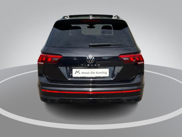 Volkswagen TIGUAN 1.5TSI/150PK R-Line Black Style DSG · Panoramadak · Apple/Android Car Play · Stoel- & stuurverwarming · Camera ·
