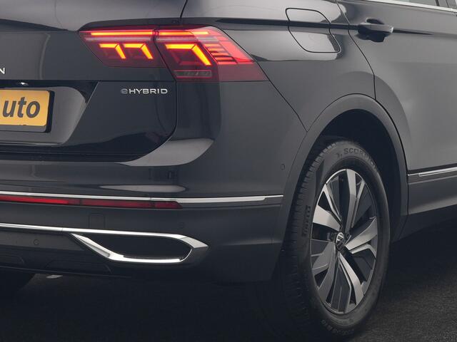 Volkswagen TIGUAN 1.4 TSI eHybrid Elegance PHEV SOH 96.9% 245pk Dealer O.H | Adaptive Cruise | 360 Camera | Head Up | Stoelverwarming | IQ Light | Stuurverwarming | Apple Carplay | Travel Assist | Navigatie | Virtual | DAB | 18"L.M | Plug In Hybrid |