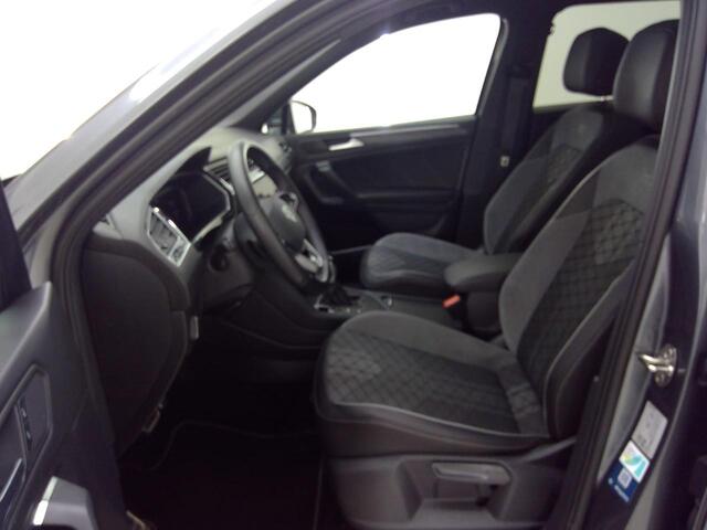 Volkswagen TIGUAN Allspace 1.5 TSI R-Line Business+ 7p. 87.800 KM | 7 zitplaatsen | Panorama - Dak | Virtual Cockpit | WORDT VERWACHT!