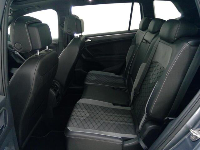 Volkswagen TIGUAN Allspace 1.5 TSI R-Line Business+ 7p. 87.800 KM | 7 zitplaatsen | Panorama - Dak | Virtual Cockpit | WORDT VERWACHT!