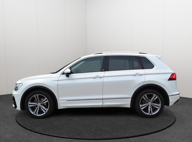 Volkswagen TIGUAN 1.4 TSI BMT Sound R-Line LED/ACC/19'' inch/Carplay