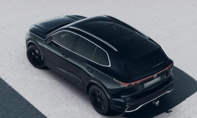 Volkswagen TIGUAN 1.5 eHybrid 204PK DSG R-Line Edition / Resterende Fabrieksgarantie tot 26-06 2020 / Trekhaak / Panoramadak / Matrix Led / 20'' LMV / VW