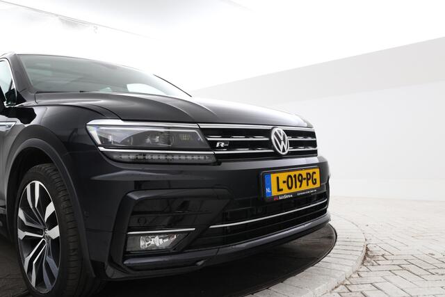 Volkswagen TIGUAN 2.0 TSI 4Motion Highline Business R Panorama, Automaat, Trekhaak