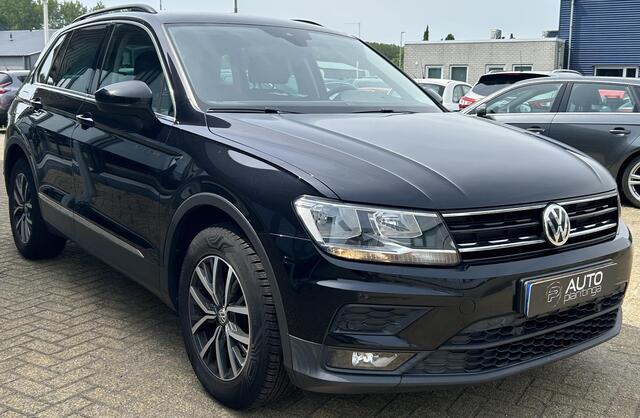 Volkswagen TIGUAN 1.4 TSI Comfortline 125PK | NL AUTO | Onderhoudshistorie | NAP | 2 Sleutels | Cruise Control | Climate Control | Parkeersensoren | Navigatie | Armsteun |