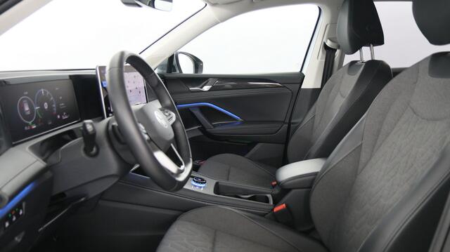 Volkswagen TIGUAN 1.5 eHybrid 204pk Life Edition DSG / Navigatie / Stoel+Stuurverwarming / 360 Camera