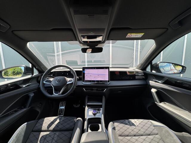 Volkswagen TIGUAN 1.5 TSI eHybrid 204pk R-Line Black Style | 360 Camera | Head-Up