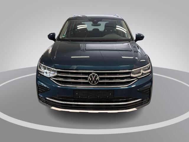Volkswagen TIGUAN 1.4 TSI 245pk DSG eHybrid Life Business · Inklap. Trekhaak · Dodehoeksensor · Matrix LED · Stuur- & Stoelverwarming · Parkeer Assistent · ACC ·