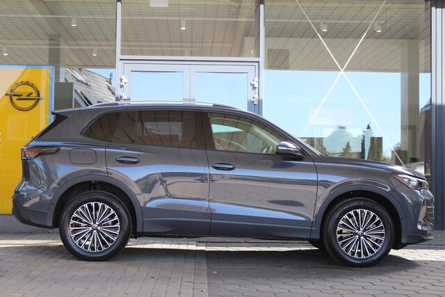 Volkswagen TIGUAN 1.5 eHybrid Life | Camera | Adaptieve Cruise | Elektrische kofferklep