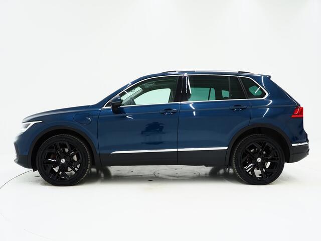 Volkswagen TIGUAN 1.4 TSI eHybrid Elegance Exclusive | Panoramadak | Leder | Trekhaak | 360 | Memory | Virtual | Keyless | Adaptive Cruise