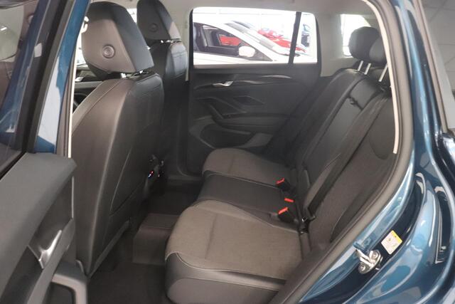 Volkswagen TIGUAN 1.5 eHybrid Life Edition | Camera | AppleCarplay AndroidAuto Navi | Trekhaak | Stuur & stoelverwarming | LED |