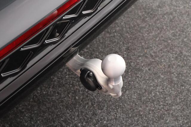 Volkswagen TIGUAN 1.5 eHybrid 272pk R-Line Edition Black Style Leder Trekhaak 360Camera HUD Keyless Massage Virtual Cockpit Panoramadak Carplay