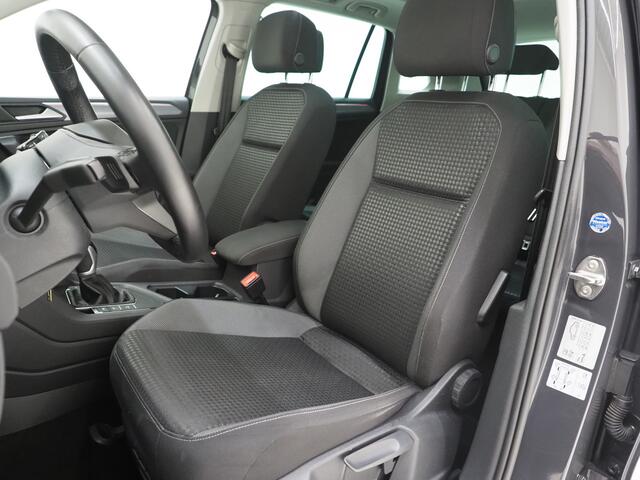 Volkswagen TIGUAN 1.4 TSI eHybrid Elegance | Panoramadak | HUD | 360 | Sfeerlicht | Virtual | Adaptive Cruise | Dodehoek