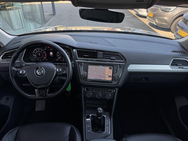 Volkswagen TIGUAN 1.4 TSI ACT Comfortline Business R PANDODAK | CARPLAY NAVI | LEDER | STOELVERWARMING
