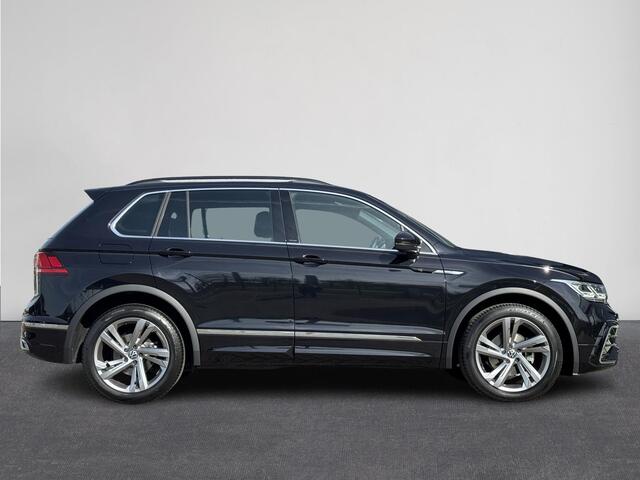 Volkswagen TIGUAN 1.5 TSI R-Line Business Automaat | Matrix LED koplampen | Cruise control adaptief | Digitaal Dashboard | Climate Control | comfortstoelen | Apple Carplay/Android Auto | PDC | 19" Lichtmetalen Velgen ( Vestiging - Vianen )