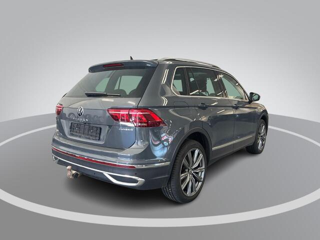 Volkswagen TIGUAN 1.4 TSI 245pk DSG eHybrid Life Business · Panoramadak · 360 Camera · Inklap. Trekhaak · Head-Up Display · Dodehoeksensor · Parkeer Assistent ·