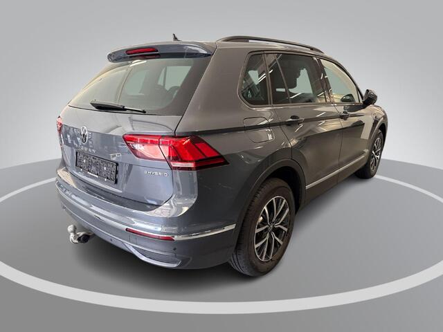 Volkswagen TIGUAN 1.4 TSI 245pk DSG Life Business · Camera · Inklap. Trekhaak · Stuur- & Stoelverwarming · Massagefunctie Bestuurder · Apple/Android Car Play ·