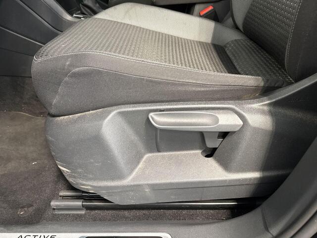 Volkswagen TIGUAN 1.4 TSI 245pk DSG eHybrid Life Business · Camera · P-Sensoren · Wegklapbare Trekhaak · Dodehoek Detectie · 18'' Inch ·