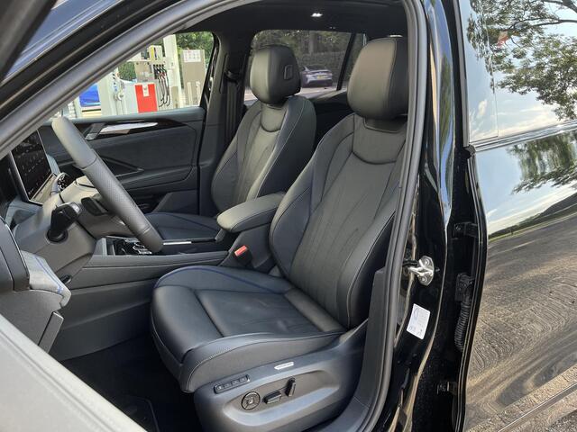 Volkswagen TIGUAN 1.5 eHybrid R-Line Edition Pano Trekhaak Leder