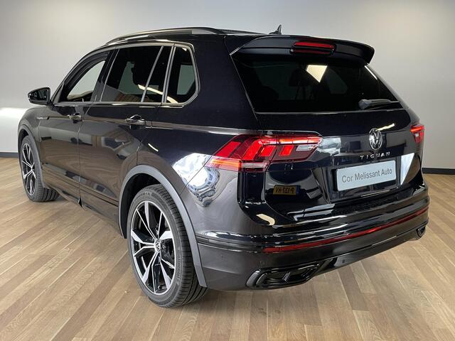 Volkswagen TIGUAN 1.5 TSI R-Line Business+ PANO/TREKHAAK/STUURVERWARMING/CARPLAY/LED