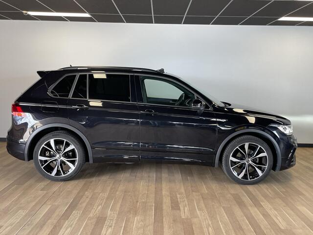 Volkswagen TIGUAN 1.5 TSI R-Line Business+ PANO/TREKHAAK/STUURVERWARMING/CARPLAY/LED