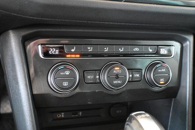 Volkswagen TIGUAN 2.0 TSI Automaat 4Motion Highline Clima Navigatie Panoramadak Stoelverwarming Inruil Mogelijk! KLAAR