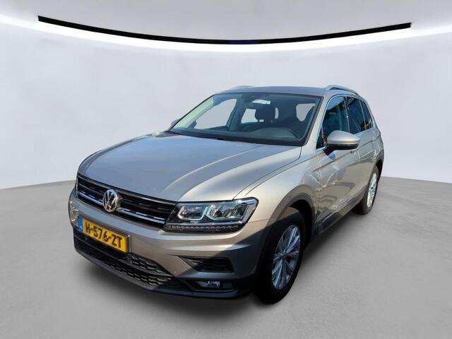 Volkswagen TIGUAN 1.5 TSI Comfortline Business Trekhaak | Camera | Stoelverwarming | Navigatie
