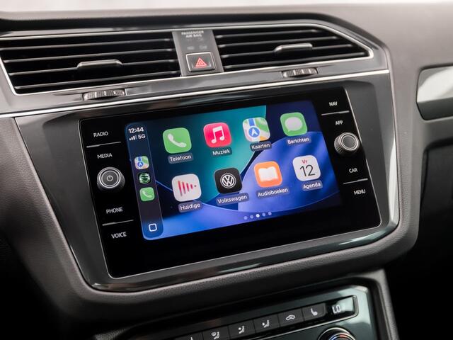 Volkswagen TIGUAN 1.4 TSI 4Motion R-Line Sport 150Pk Automaat (VIRTUAL COCKPIT, APPLE CARPLAY, GROOT NAVI, 360 CAMERA, ALCANTARA, KEYLESS, SPORTSTOELEN, STOELVERWARMING, GETINT GLAS, ELEK ACHTERKLEP, NIEUWSTAAT)