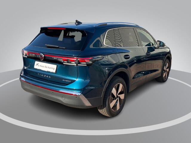 Volkswagen TIGUAN 1.5eTSI 150kW/204PK Elegance DSG · Panoramadak · Trekhaak · 360°Camera + Parkeersensoren · Garantie t/m 06-11-2030 of 100000km.
