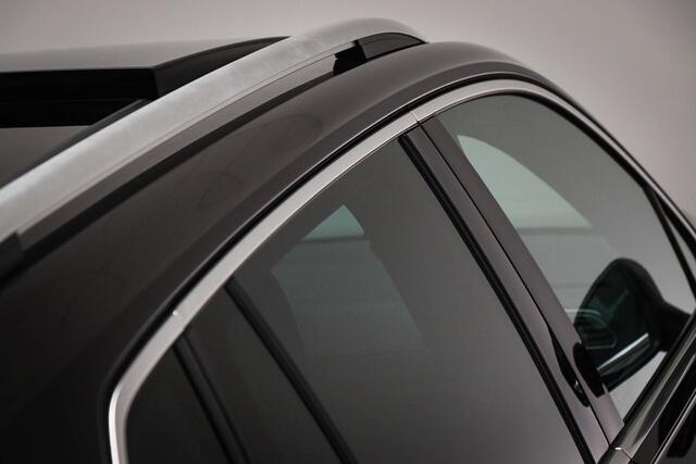 Volkswagen TIGUAN 1.4 TSI Comfortline Business R | PANORAMADAK | MASSAGE | STOELVERWARMING | DAB | CAMERA