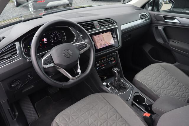 Volkswagen TIGUAN 1.4 TSI eHybrid Active | Trekhaak | 360 Camera | ACC |