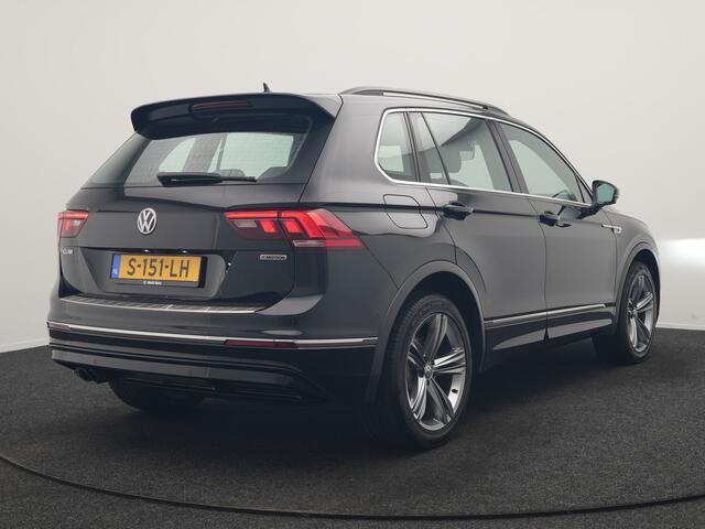 Volkswagen TIGUAN 1.4 TSI 4Motion R Line 150pk | Trekhaak Af Fabriek | 360 Camera | Head Up | Adaptive Cruise | Lederen Sporstoelen Memory & Verwarmd | BLIS | Virtual | Navigatie | DAB | 19"L.M |