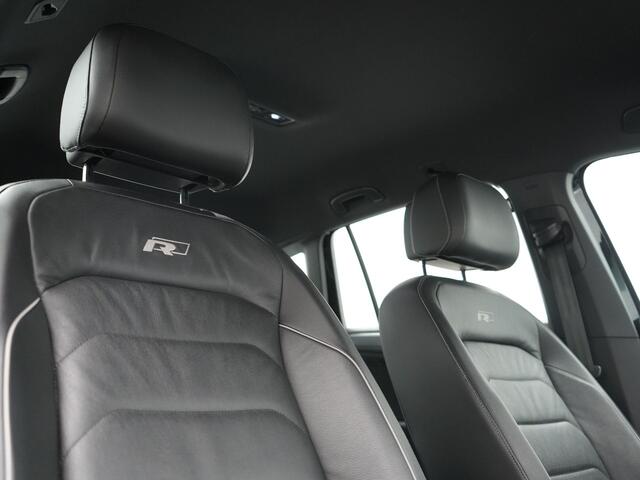 Volkswagen TIGUAN 1.4 TSI 4Motion R Line 150pk | Trekhaak Af Fabriek | 360 Camera | Head Up | Adaptive Cruise | Lederen Sporstoelen Memory & Verwarmd | BLIS | Virtual | Navigatie | DAB | 19"L.M |