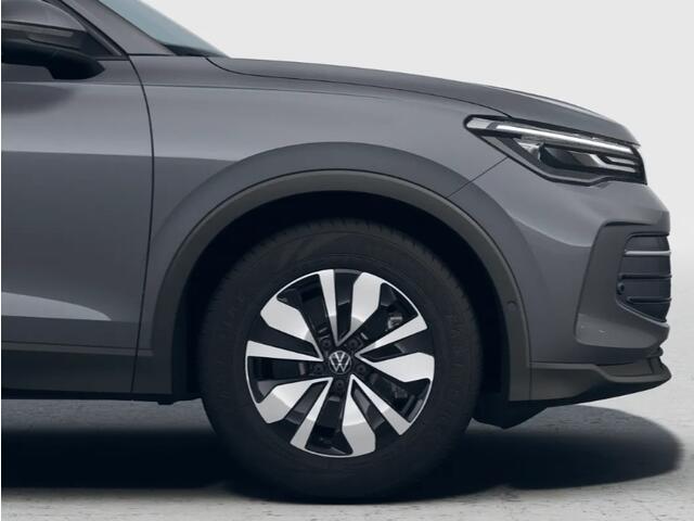 Volkswagen TIGUAN Limited Edition 1.5 eHybrid 204 PK 6 versn. DSG · Design Pakket Dark · Trekhaak inklapbaar, met elektrische ontgrendeling, incl. aanhangermanoeuvreerhulp Trailer Assist · Voorraad OUTLET · Prijs is inclusief inruilpremie ·