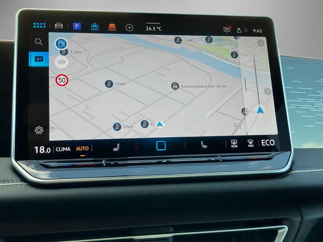 Volkswagen TIGUAN 1.5eTSI 150kW/204PK Elegance DSG · Panoramadak · Trekhaak · 360°Camera + Parkeersensoren · Garantie t/m 01-10-2030 of 100000km.