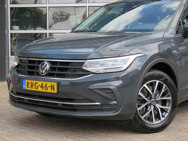 Volkswagen TIGUAN 1.4 TSI e-Hybrid / Trekhaak wegklap. / Camera / Virtual / Navi / BOVAG garantie