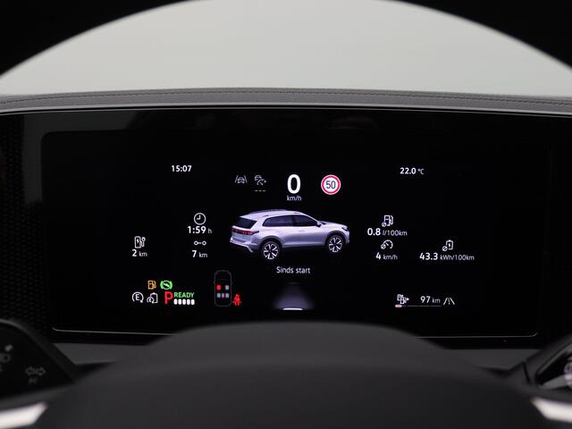 Volkswagen TIGUAN 1.5 eHybrid Life Edition 204PK DSG Panoramadak, Trekhaak, 360gr. Camera, Zwarte hemelbekleding, 18" LM Velgen, Navi via Apple Carplay/Android Auto, Keyless, Elektr. Achterklep, Side Assist