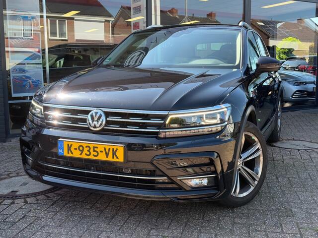 Volkswagen TIGUAN 1.5 TSI ACT HIGHLINE BUSINESS R-LINE / ACC / TREKHAAK / LED