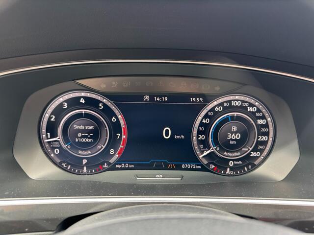 Volkswagen TIGUAN 1.4TSI 150PK DSG Highline Virtual Full-Led ACC Keyless Navi Trekhaak
