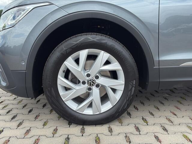 Volkswagen TIGUAN 1.5 TSI DSG LIFE 7PERS. TREKHAAK/CAMERA/ELEK-KLEP/DIG-DASH/STOELVERW