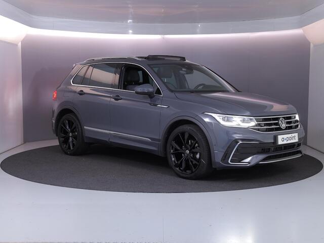 Volkswagen TIGUAN 1.5 TSI R-Line Business 150 pk Automaat (DSG) | Navigatie | Panoramadak | Parkeersensoren (Park assist) | Achteruitrijcamera | Head-up display | R-Line |