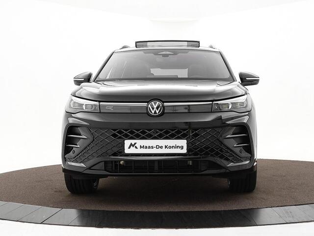 Volkswagen TIGUAN 1.5 eHybrid 272pk DSG R-Line Edition · Panoramadak · Inklap. Trekhaak · 360 Camera · Leder Varenna · Matrix LED · Head-Up Display · Harman Kardon Sound · Garantie t/m 16-09-2030 of 100.000km