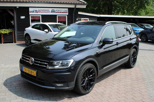 Volkswagen TIGUAN 1.4 TSI Comfort line Business 7 Persoons - Navi trekhaak carplay