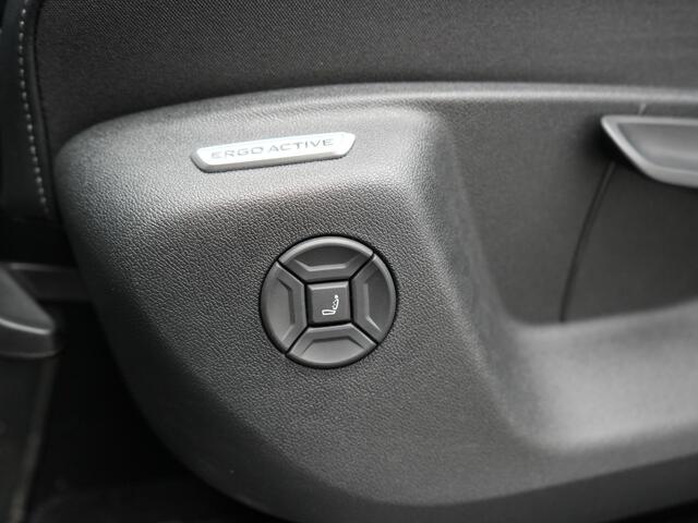 Volkswagen TIGUAN 1.5 eHybrid R-Line Edition PHEV 204pk Dealer O.H. | Adaptive Cruise | Head Up | Camera | IQ Light | Sportstoelen Massage & Verwarmd | Sfeerverlichting | Stuur Verwarmd | Keyless | Blis | Apple Carplay | Navigatie | DAB | Plug In Hybrid |