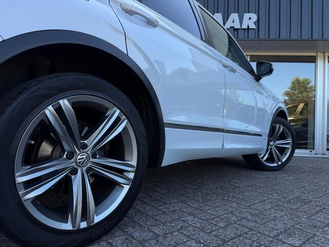 Volkswagen TIGUAN 1.4 TSI Join ACT Highline Business R - Trekhaak Pano Camera Carplay