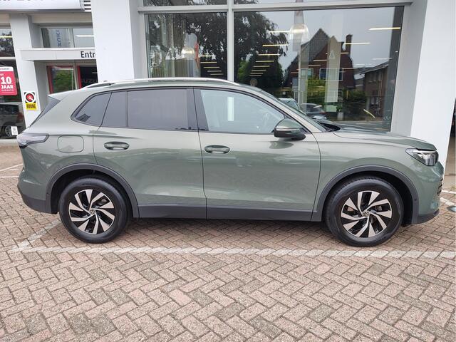 Volkswagen TIGUAN 1.5 eTSI LIFE EDITION Adaptive Cruise | Stoelverwarming | Stuurverwarming