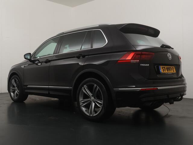 Volkswagen TIGUAN 1.4 TSI Comfortline Business - Navigatie - Adaptieve Cruise Control - Climate Control