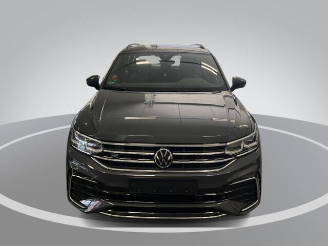 Volkswagen TIGUAN 1.4 TSI 245pk DSG eHybrid R-Line Business · Apple/Android Car Play · Wegklapbare Trekhaak · Alarm · Dodehoek Detectie · Stoel-& Stuurverwarming · 19'' Inch ·