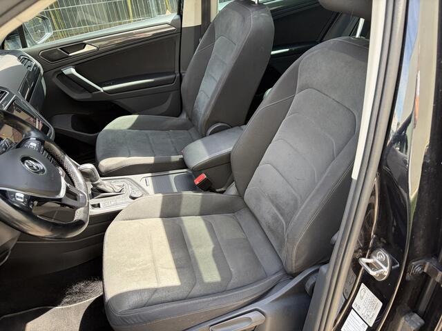 Volkswagen TIGUAN 2.0 TSI 4Motion Highline / AUTOMAAT / R-LINE / PANORAMADAK / INCL BTW / CRUISE / NAVI